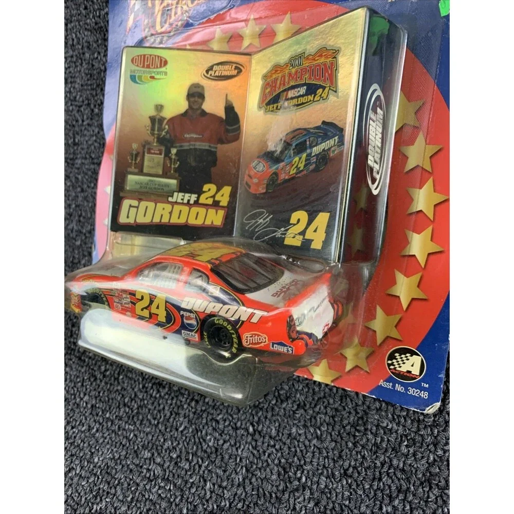 Action NASCAR Jeff Gordon Dupont #24 Diecast 1:43 Winners Circle Dbl Platinum